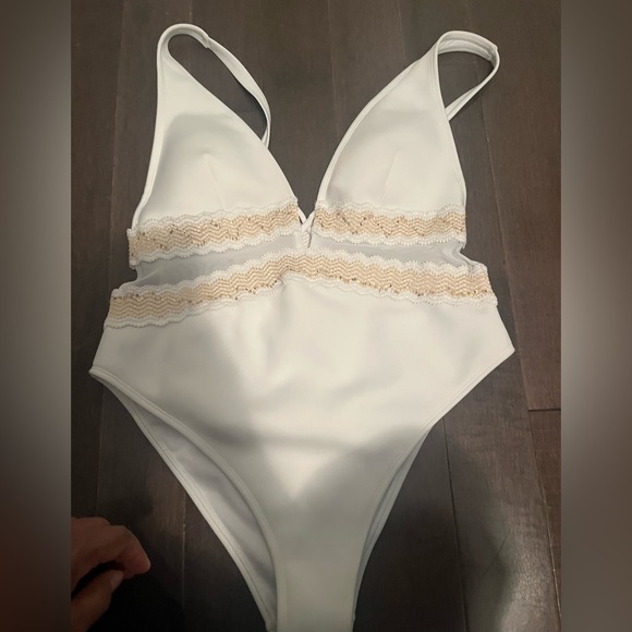RIVER ISLAND EMBROIDERED SWIMSUIT - Picture 2 of 3